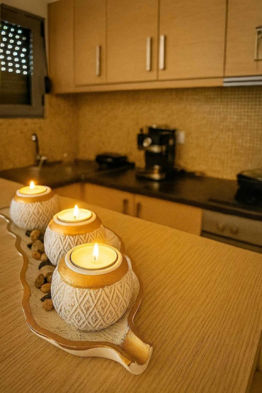 Filiatra Cozy Central Gem With Balcony