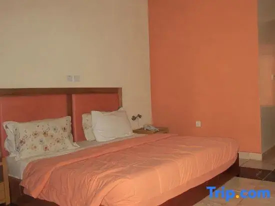 Harlescourt Hotels - Guest Room