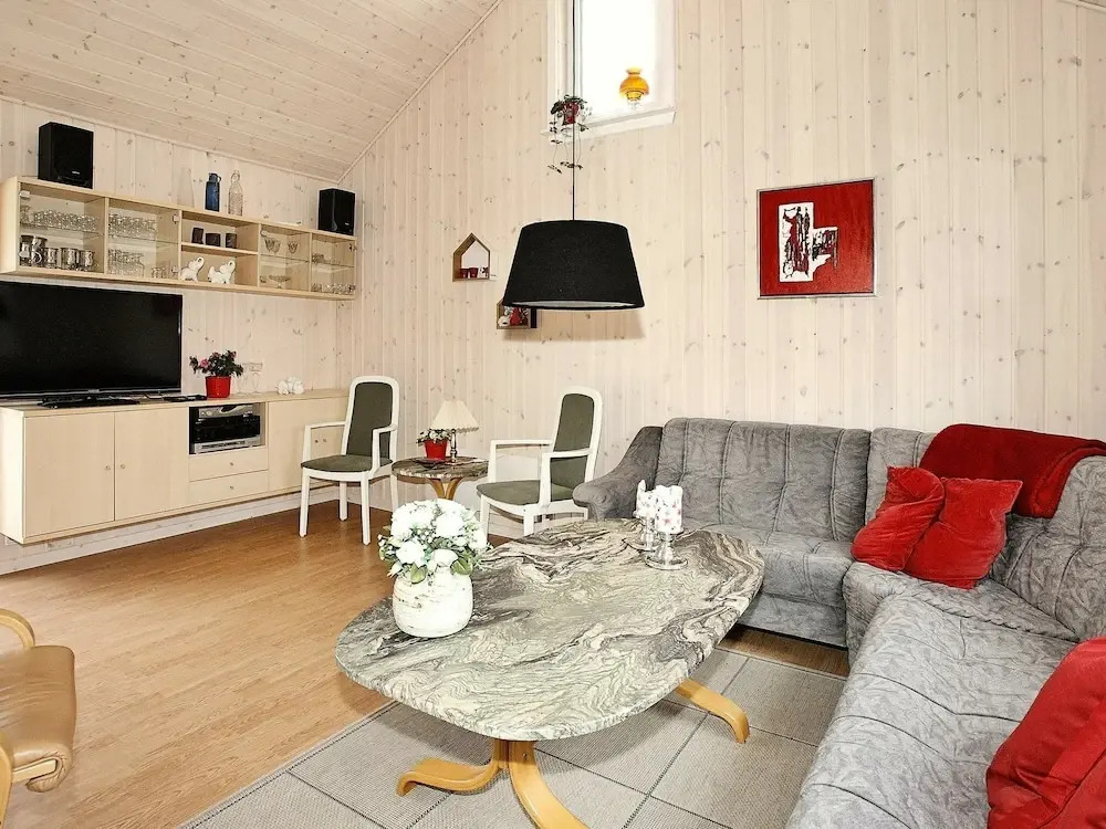 Luxurious Holiday Home in Hadsund With Jacuzzi