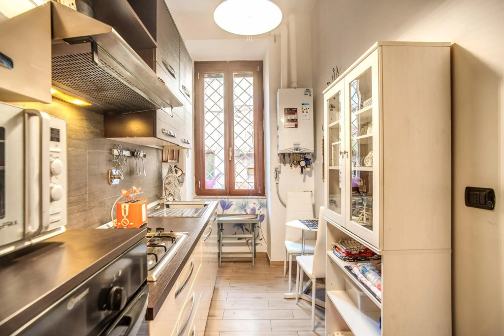 2 Bdr family apt Balestrari Palace Campo dei Fiori Piazza Navona Piazza Venezia