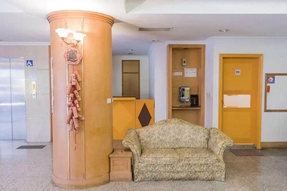 Tzu Chi Hotel