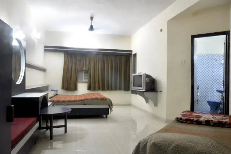 sharan hotel