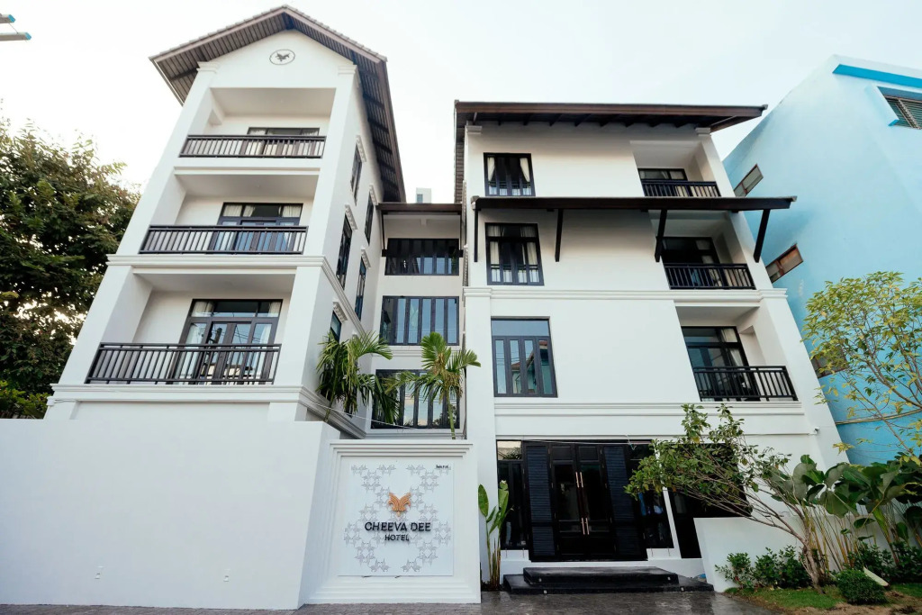 Cheeva Dee Hotel