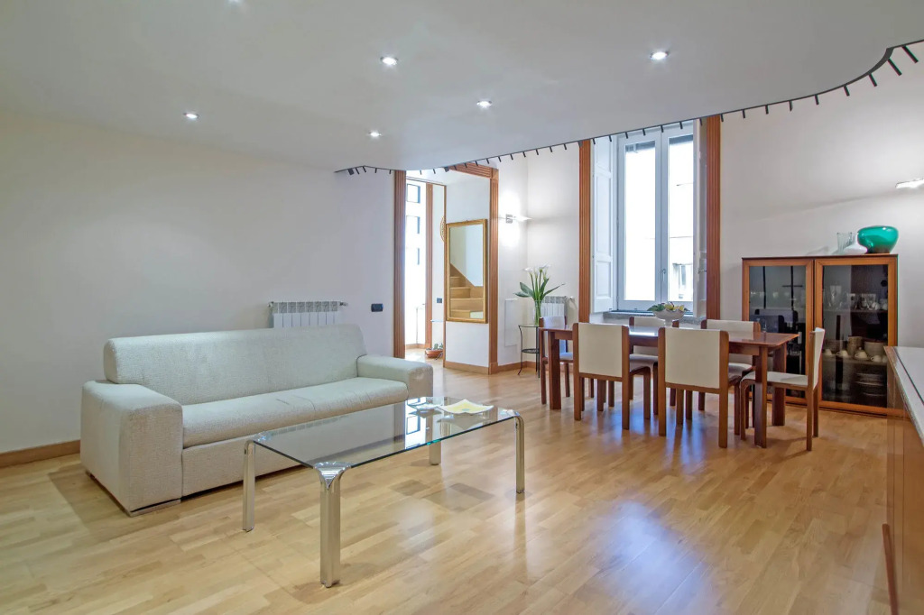 Casa Vela by Starhost
