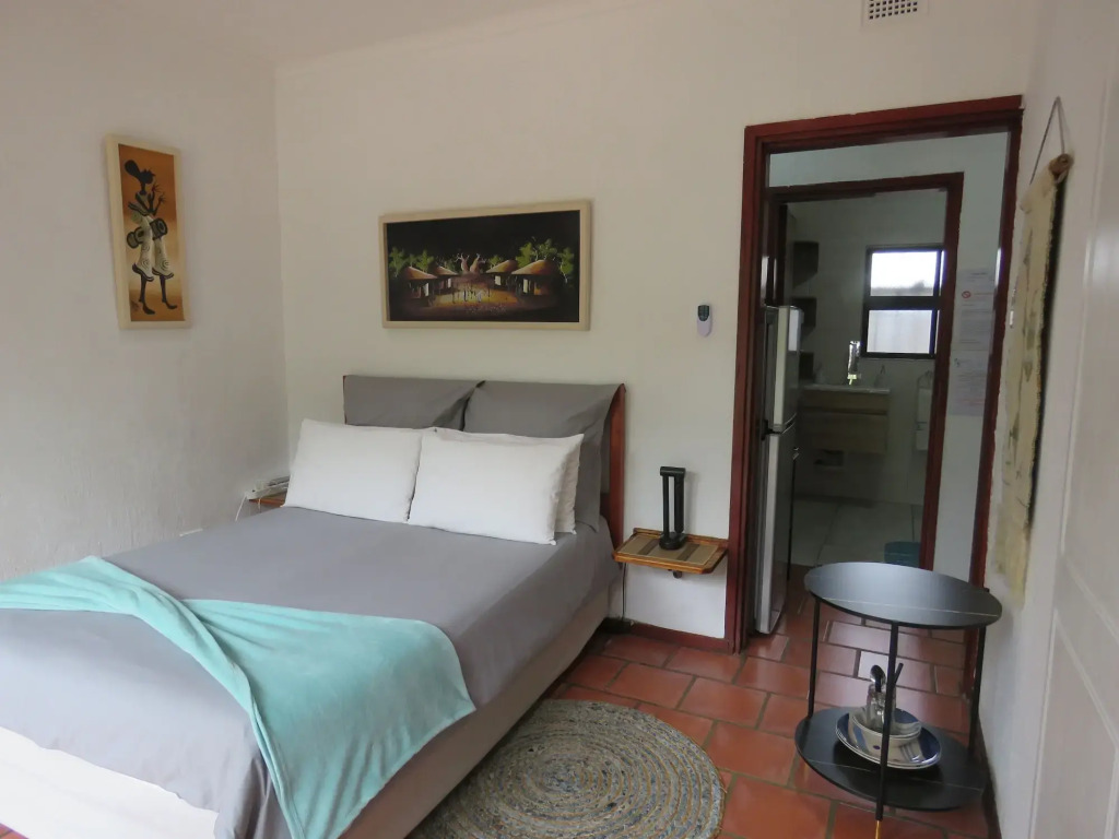 Beachcomber Bay Guest House In South Africa