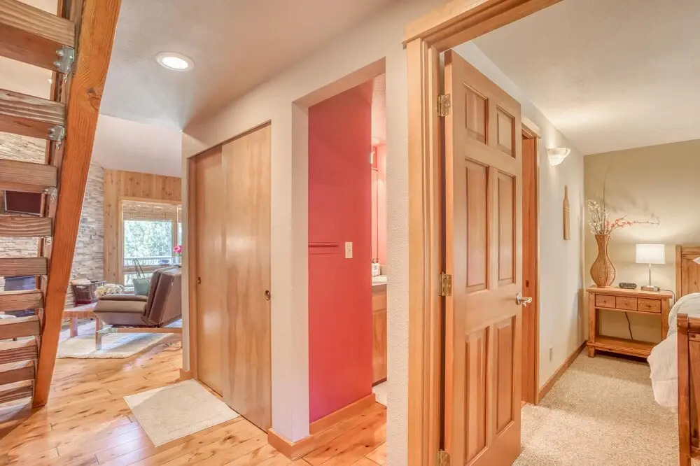 Ski House 242