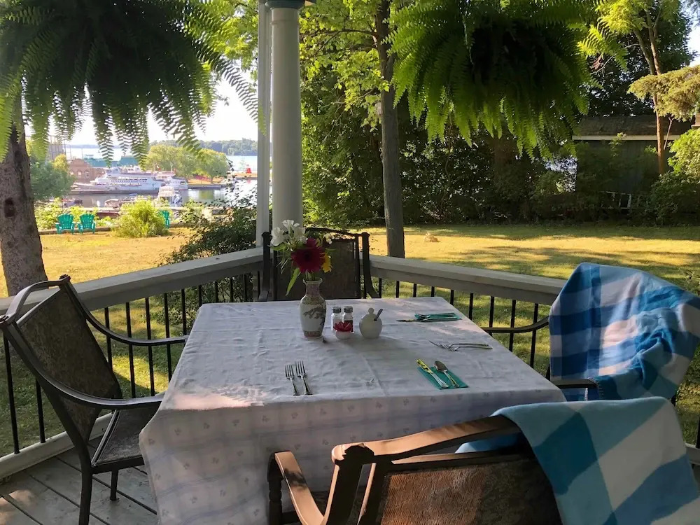 Waterside Inn