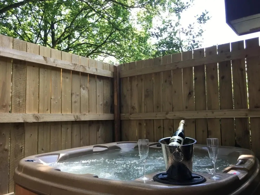 Wren 8-Hot Tub-Woodland Lodges-St Clears-Carmarthen-Tenby