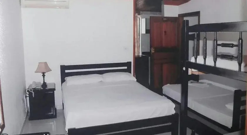 Hotel Roca & Mar