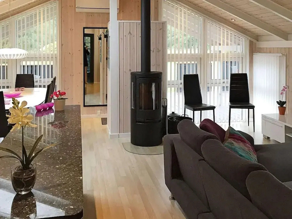 9 person holiday home in Jerup