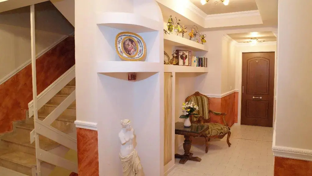 W Suites by Estia ex Camelot
