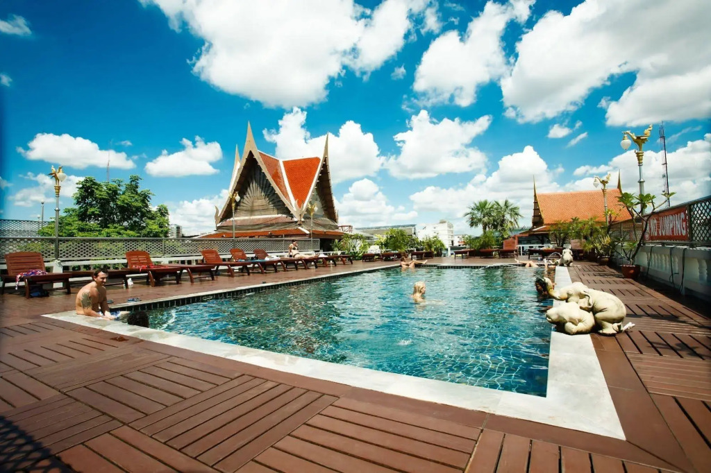 D&D Inn Khaosan