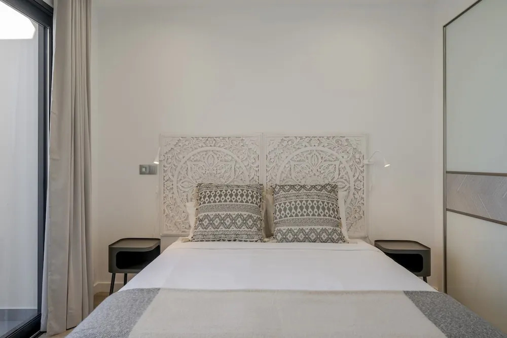 With Pool and Superb sea View - Villa Candelária
