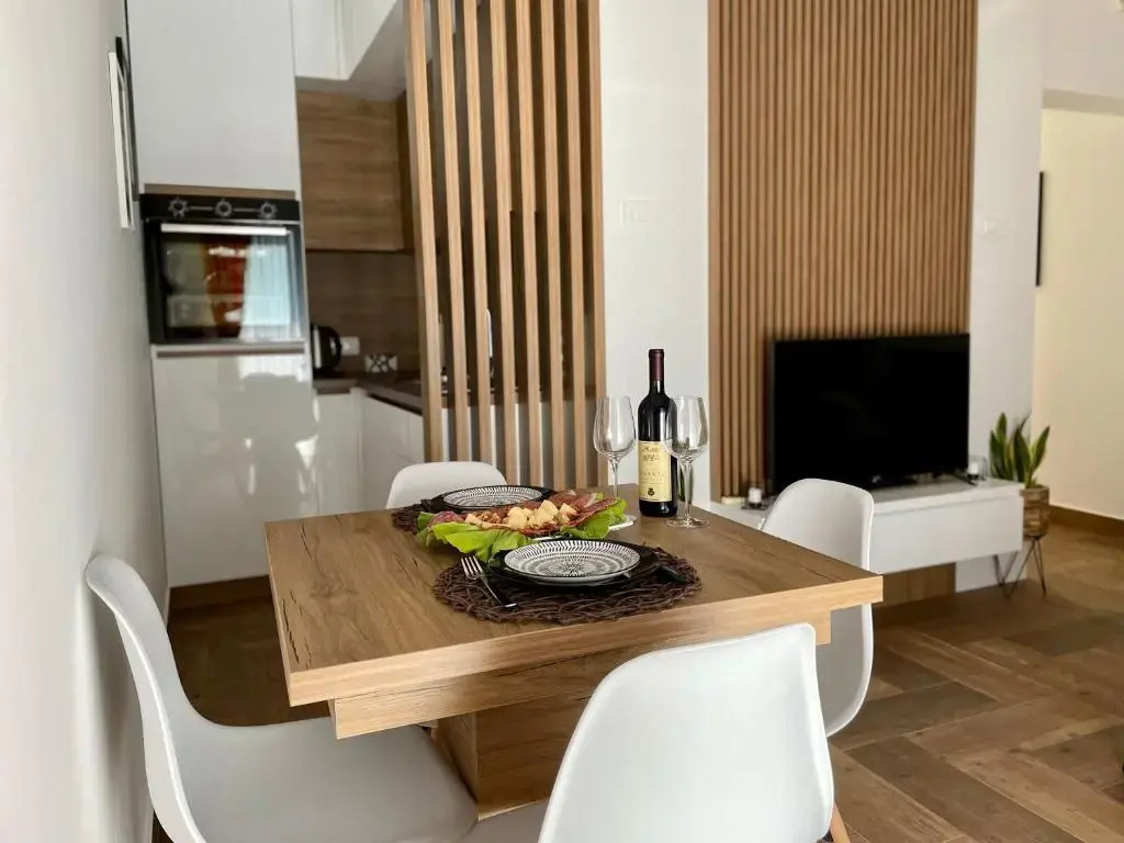 La Mer Apartments Kotor