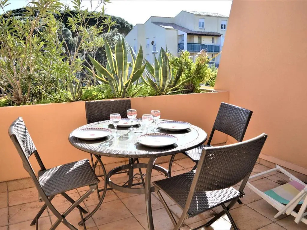 Appartement Cavalaire-sur-Mer, 1 pièce, 4 personnes - FR-1-226B-31