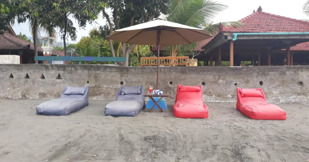 Bagus Beach Resort Lovina
