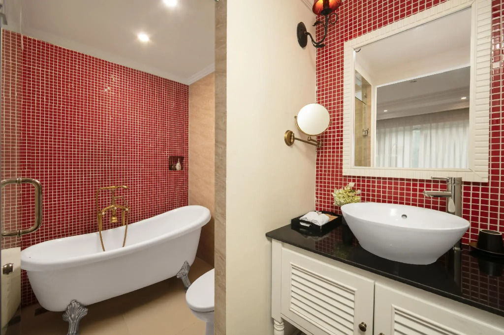 Gem Premier Hotel & Spa