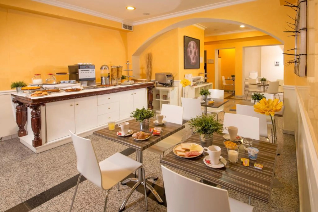 Отель Nizza Roma