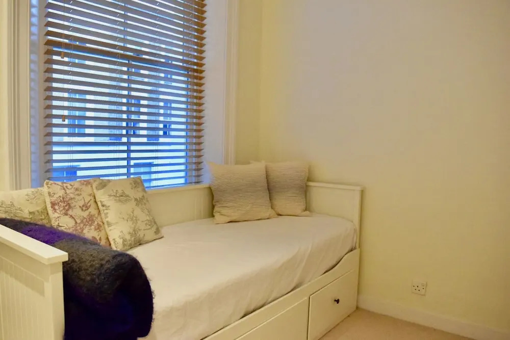 Private Terrace2 Bedroom Home