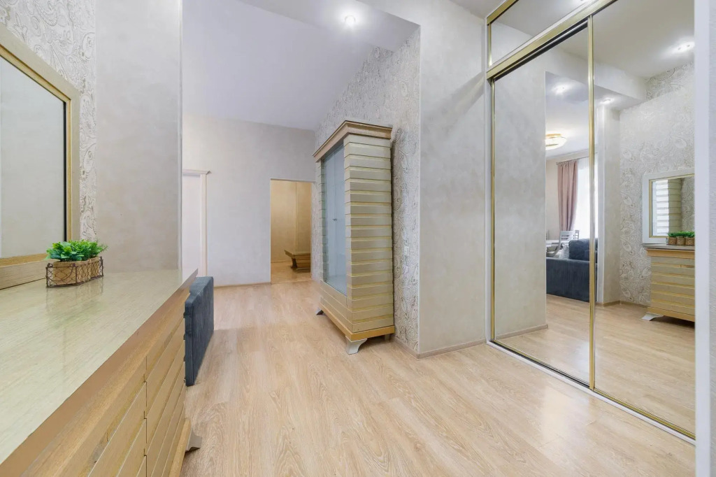 ApartLux (АпартЛюкс) на 1-ой Тверской-Ямской