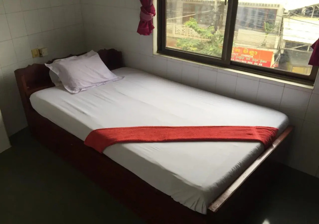 Chhaya Hotel