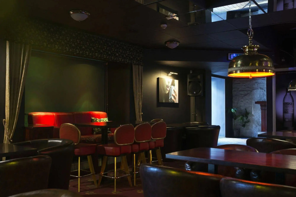 Metropol Hotel