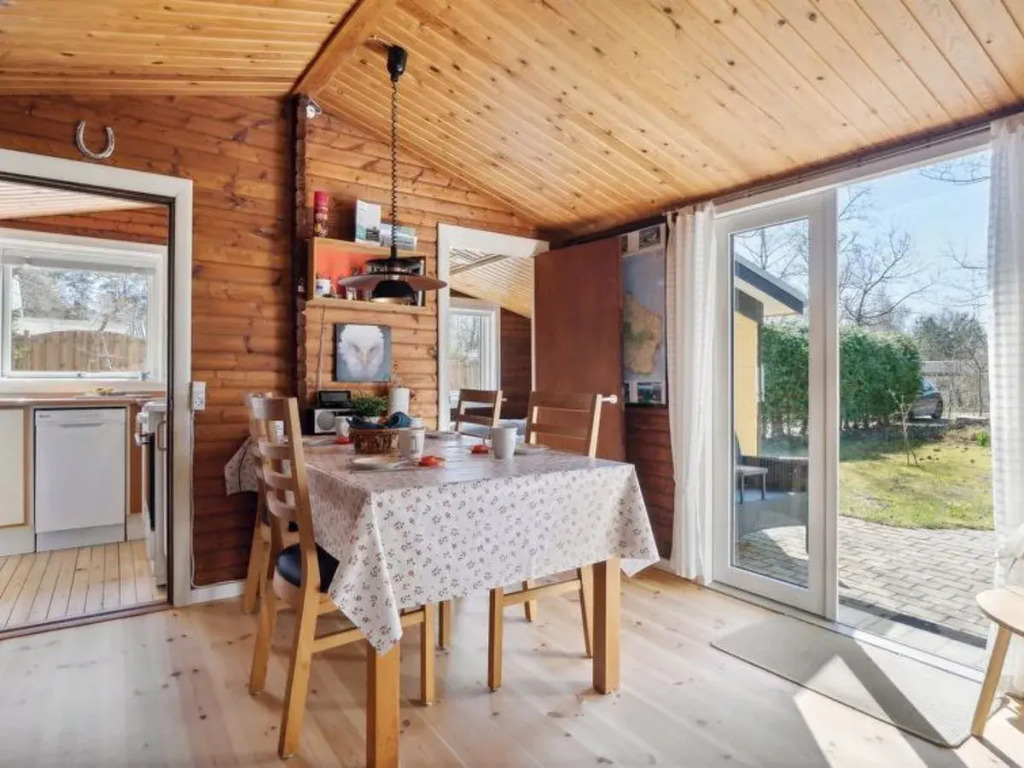Holiday Home Heikki - 700m from the sea by Interhome
