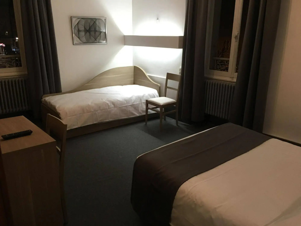 Hotel De La Poste