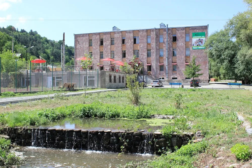 Diligence Hotel & restaurant