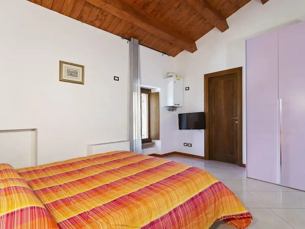 Secluded Holiday Home in Sepino With Balcony