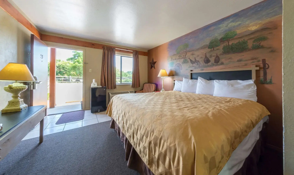 Americas Best Value Inn - Legends Inn