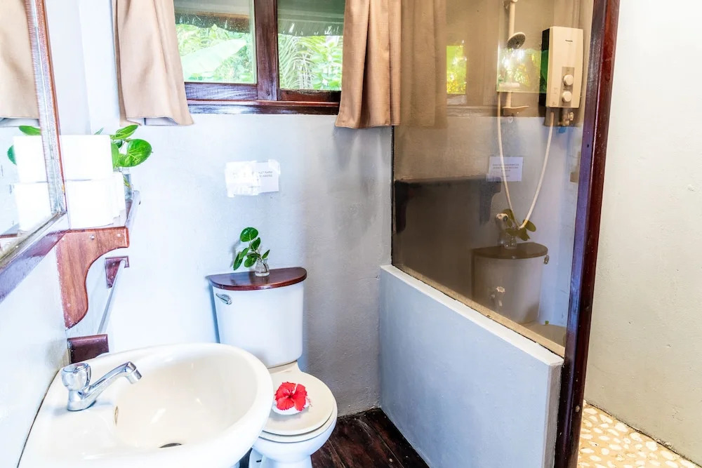 Greenhouse Siargao Roadside Boutique Apartments