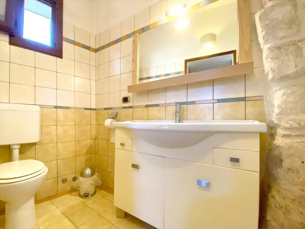 Comfortable House with Fenced Garden - Surano - Fireplace