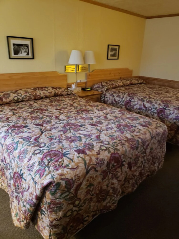 Columbia River Inn