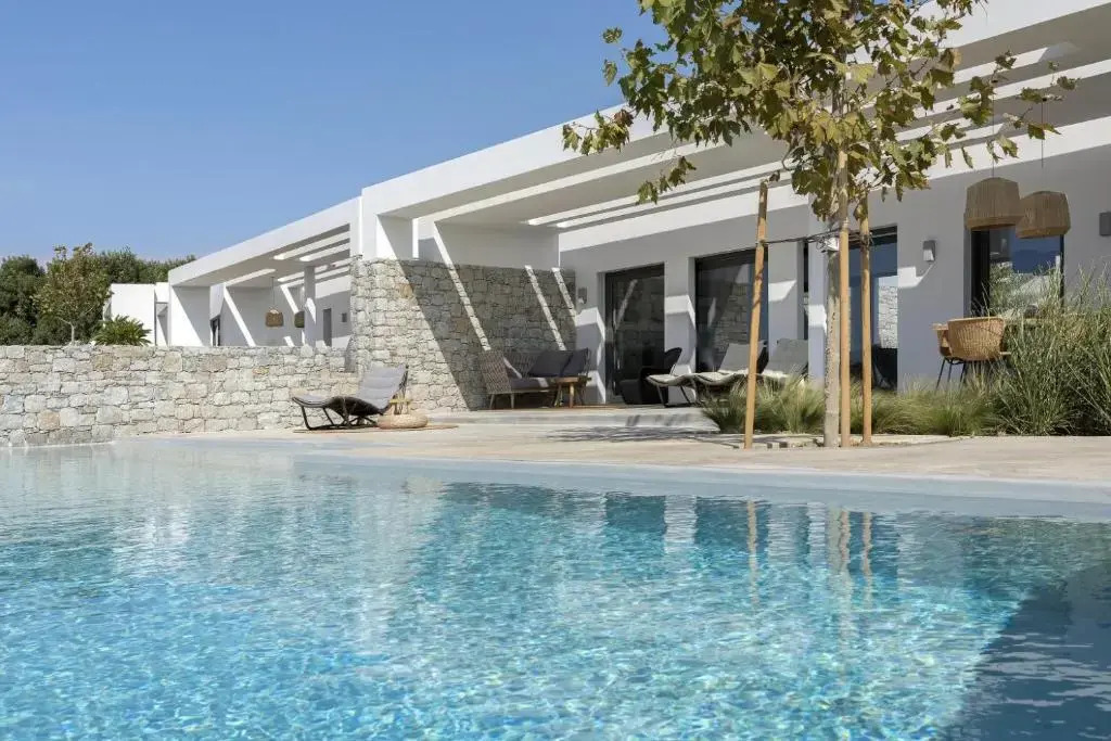 Hidden Hill Naxos Villas