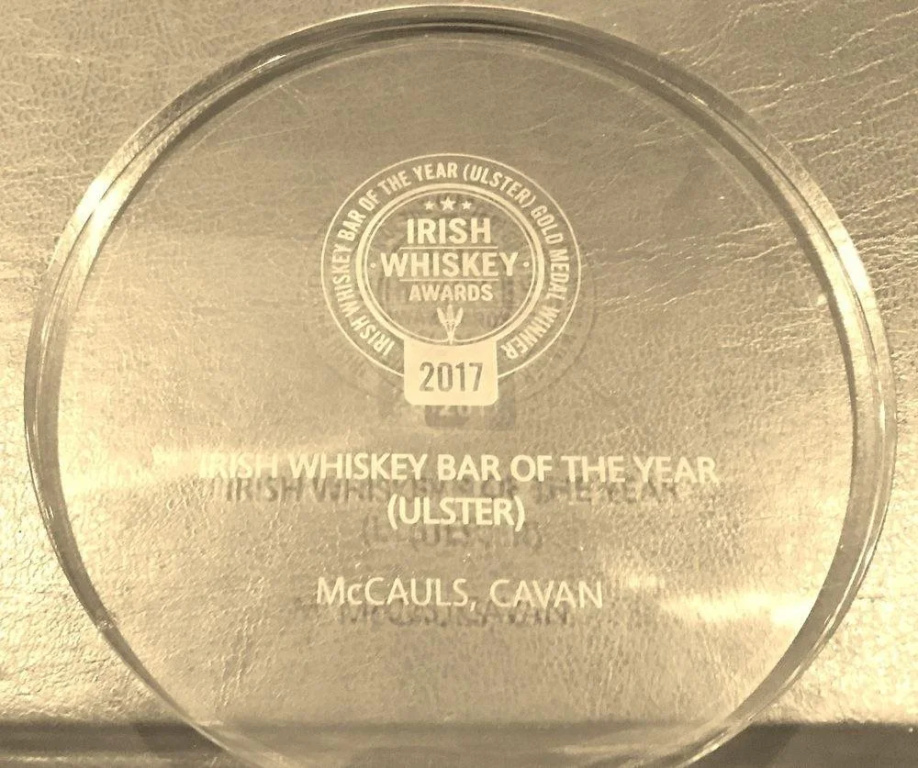 McCauls Bar & Guesthouse