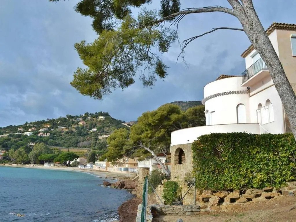 Appartement Le Lavandou, 4 pièces, 6 personnes - FR-1-251-204