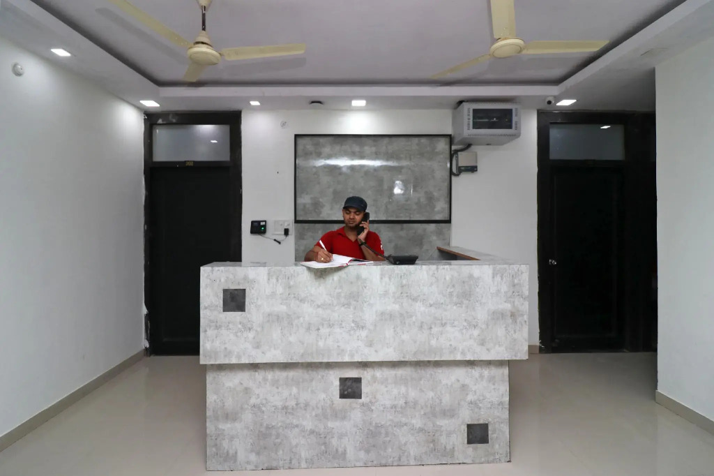 OYO Flagship 30894 Indira Nagar