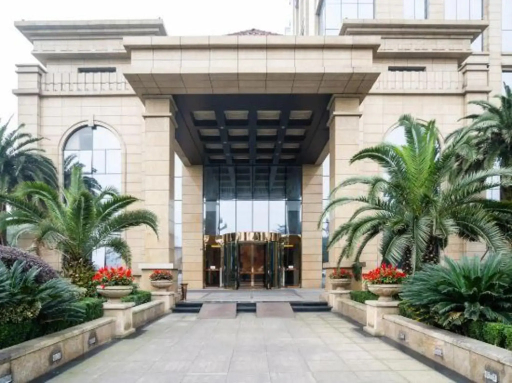 Desheng International Hotel
