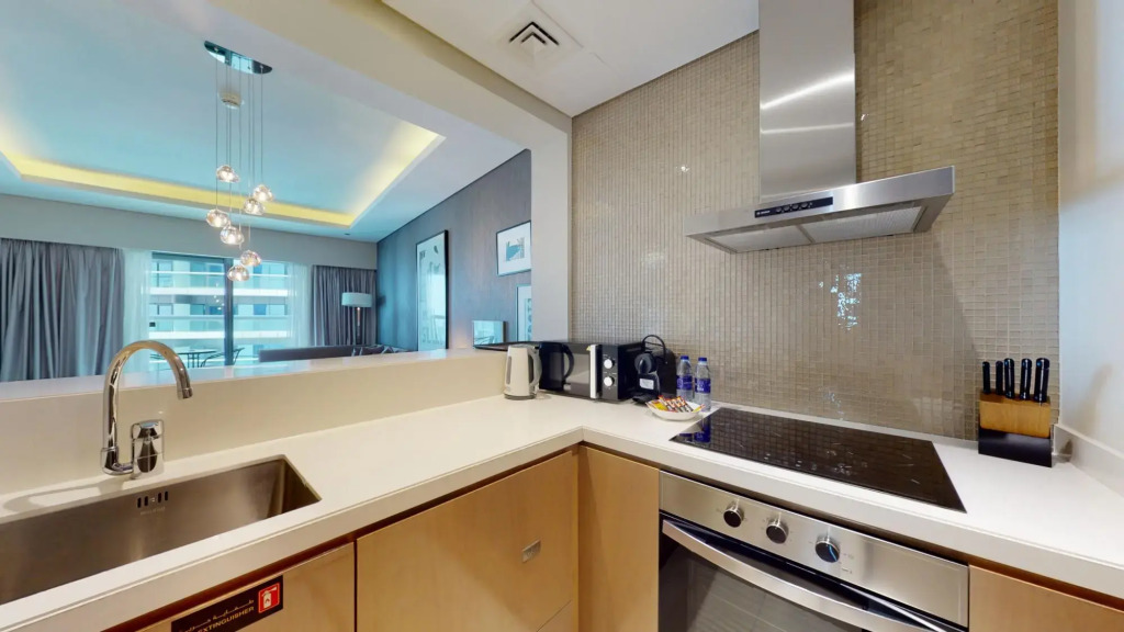 Business Bay - Damac Towers Paramount B - 4206