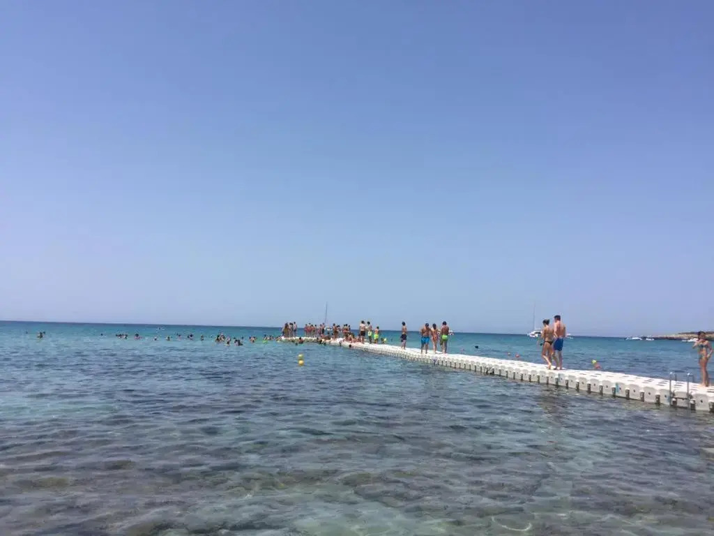 vacanza CORNINO 100 mt dal mare
