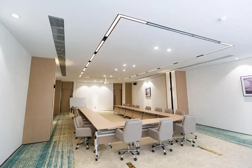 Chongqing Yitang Hotel