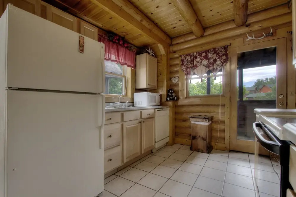 The Nutty Nook  287 - Two Bedroom Cabin