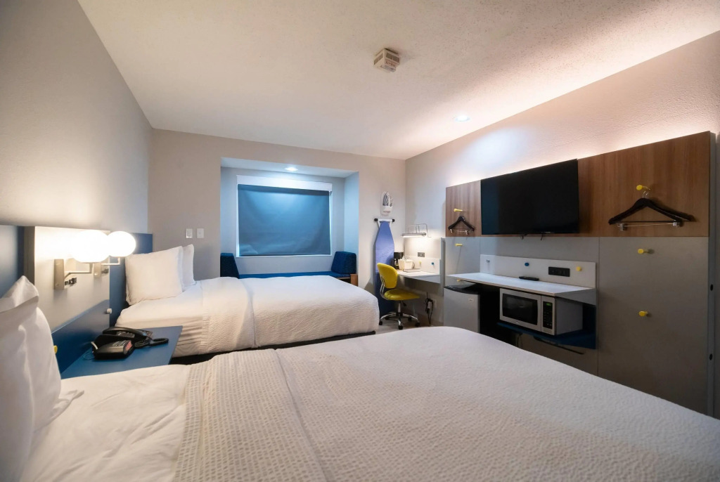 Microtel Inn & Suites by Wyndham Columbia/At Fort Jackson