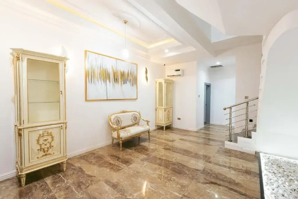 Phoenix Luxury Apartments