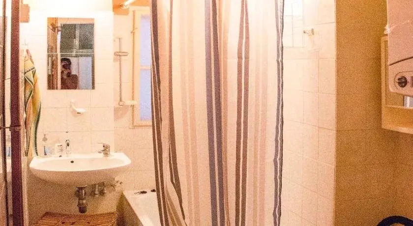 Gallery Stay Apartments