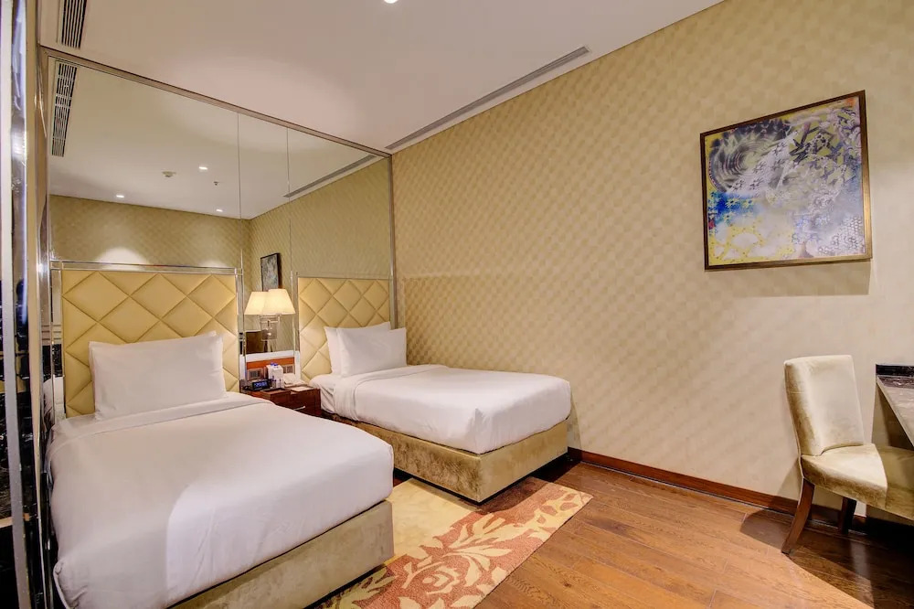 Niranta Transit Hotel Mumbai Airport - At Arrivals