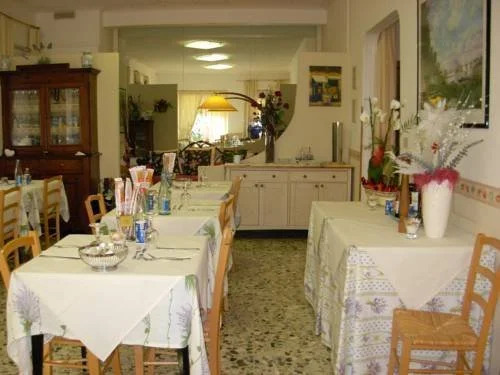 Hotel Riviera