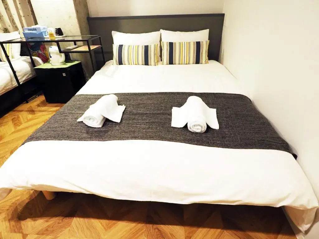 Yeah Room Namba