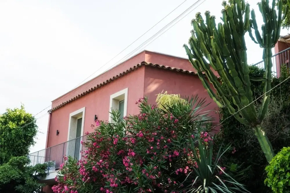 Luxury apt Near the Center of Taormina